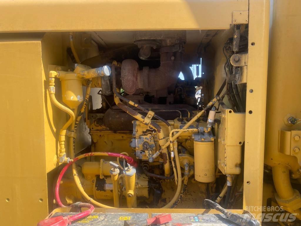 CAT 120 G Greyderler