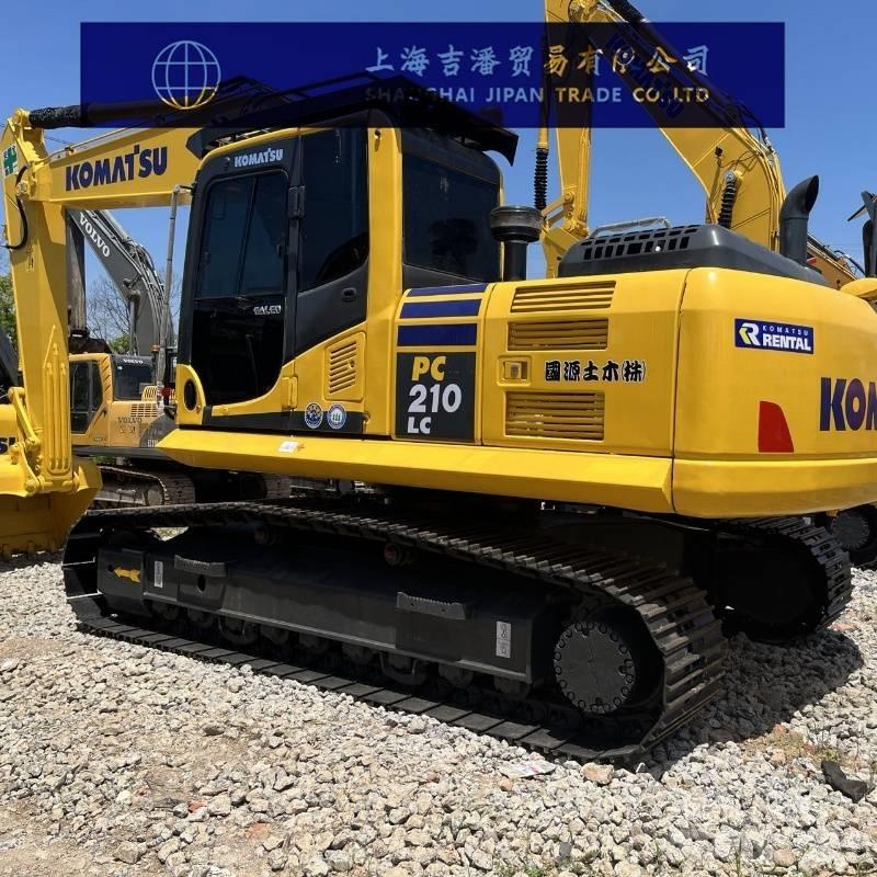 Komatsu PC 210 Paletli ekskavatörler