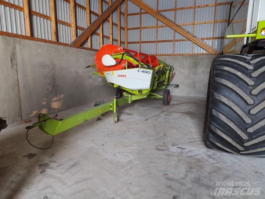 CLAAS Tucano 320 Biçerdöverler