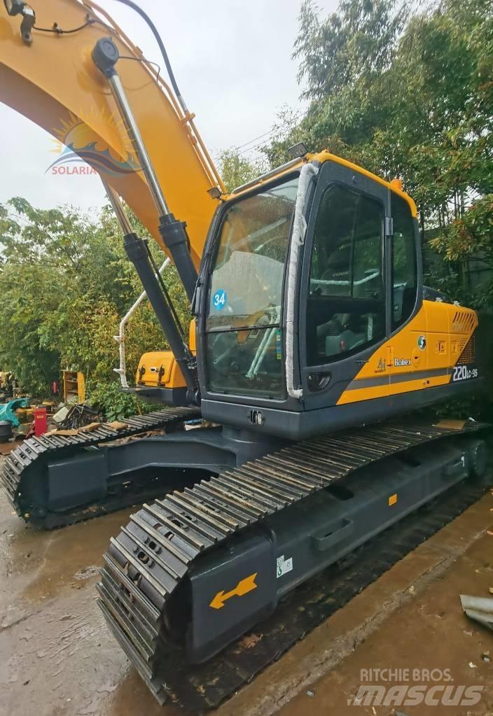 Hyundai R220LC-9S Lastik tekerli ekskavatörler