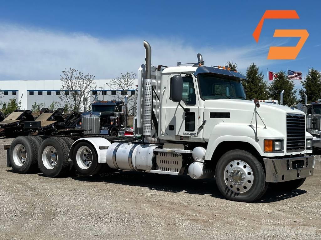 Mack CHU613 Çekiciler