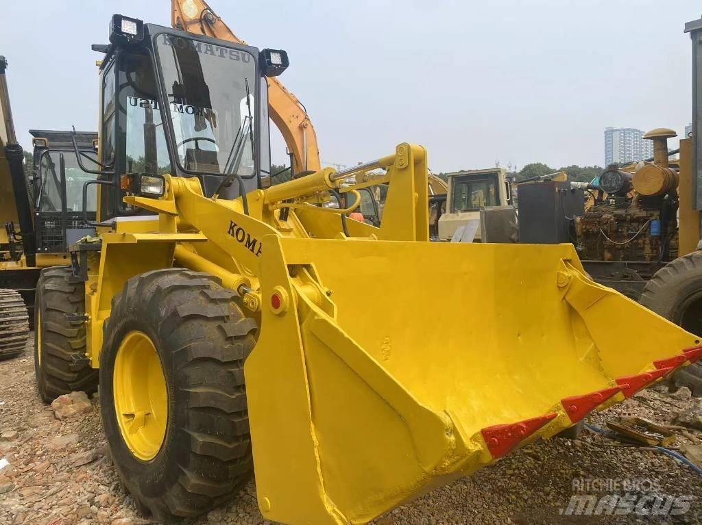 Komatsu WA100-1 Tekerlekli yükleyiciler