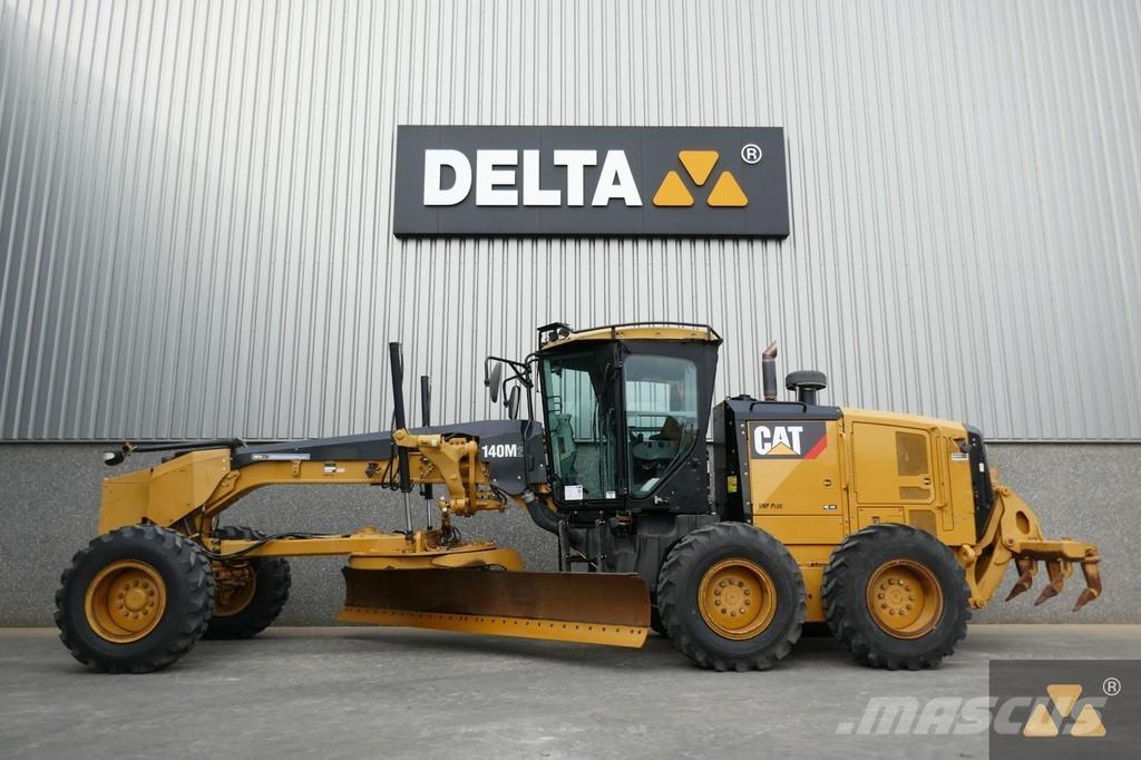 CAT 140M2 Greyderler