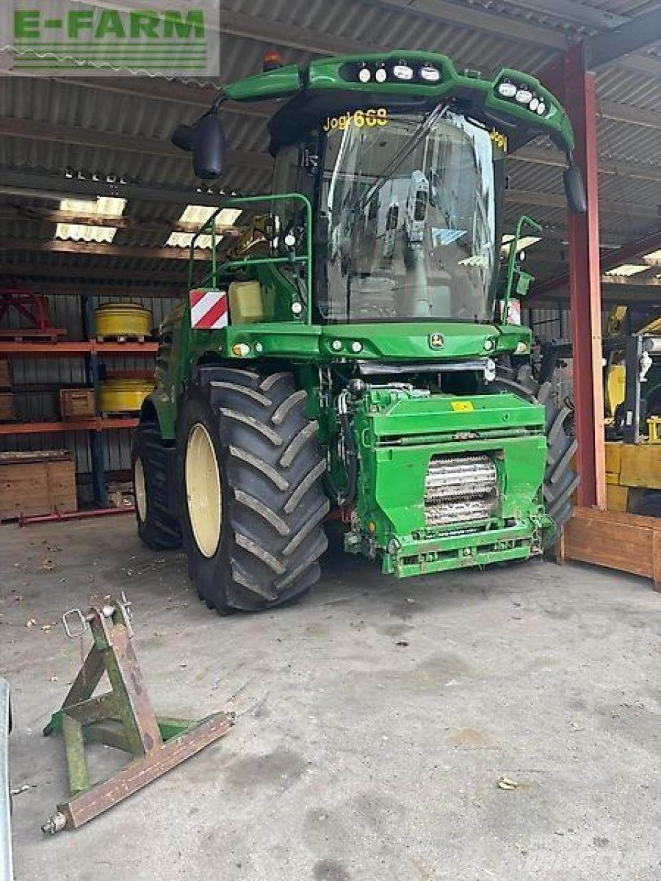 John Deere 8600 Kendi yürür silaj makinalari