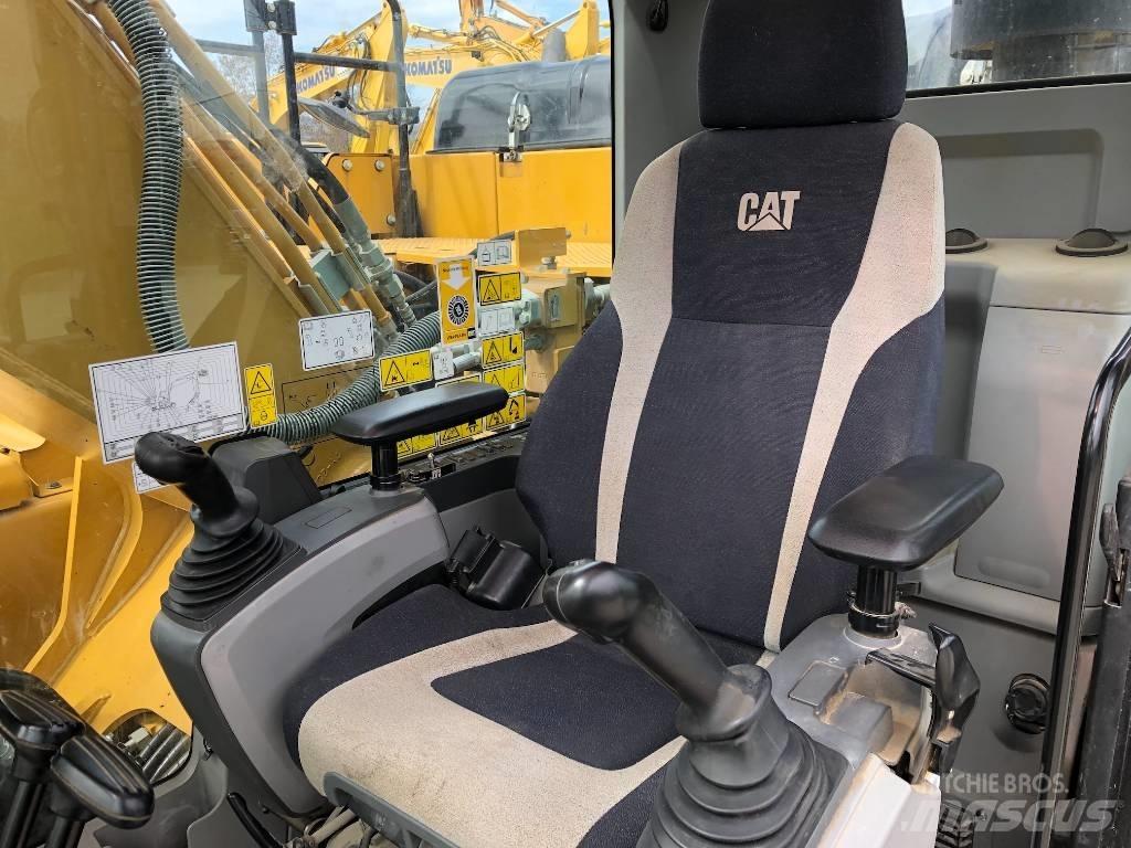CAT 326F LN Paletli ekskavatörler