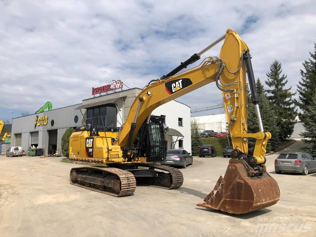 CAT 326F LN Paletli ekskavatörler