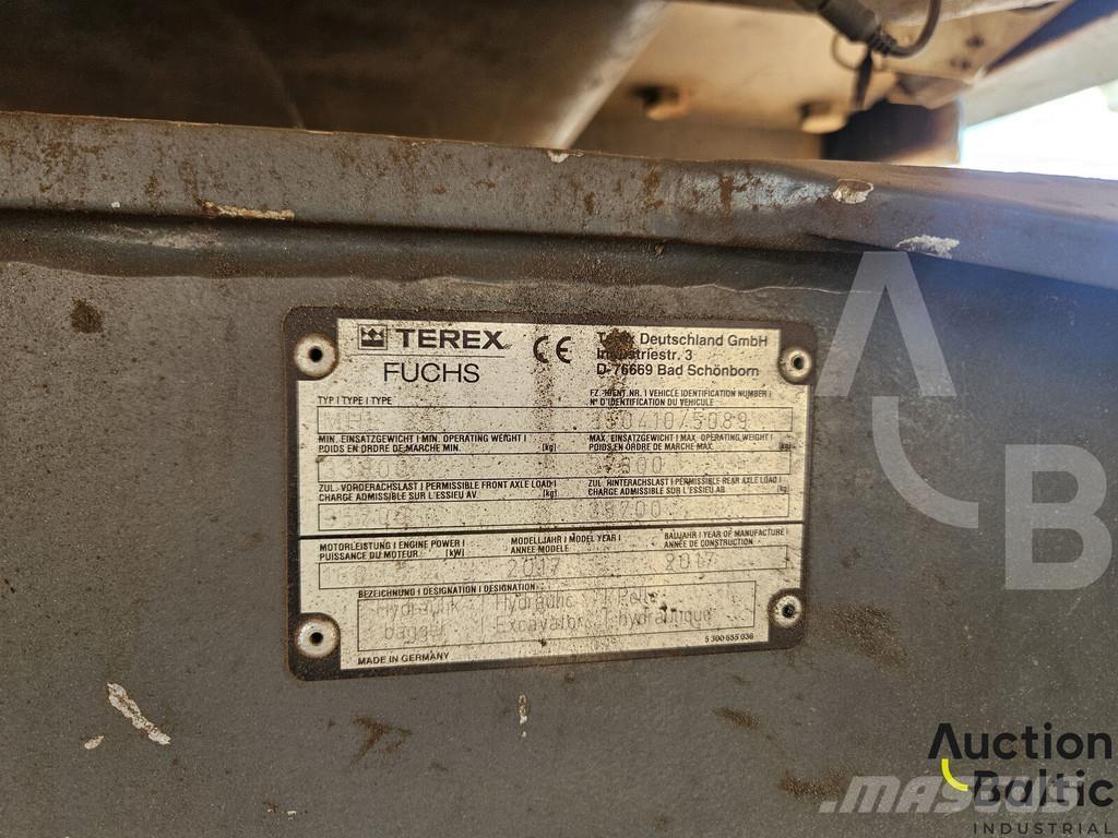 Fuchs MHL 350 Lastik tekerli ekskavatörler