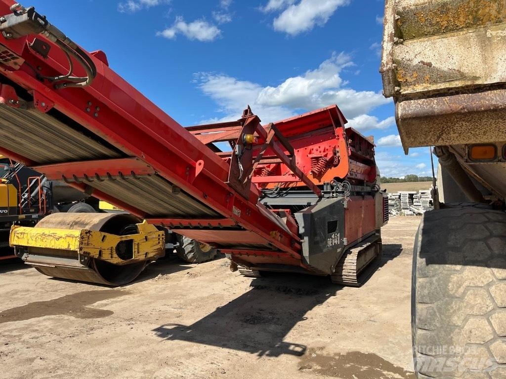Sandvik QE 141 Gezer eleyiciler