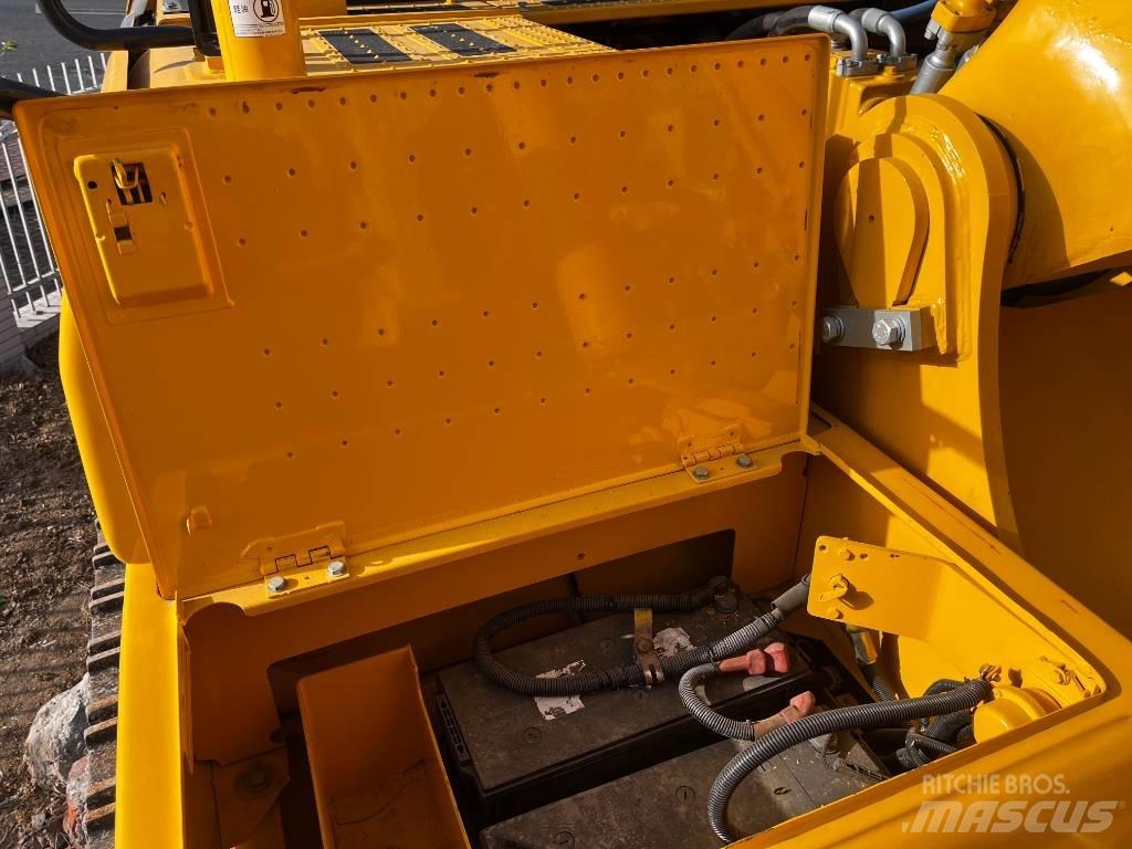 Komatsu 450 Paletli ekskavatörler