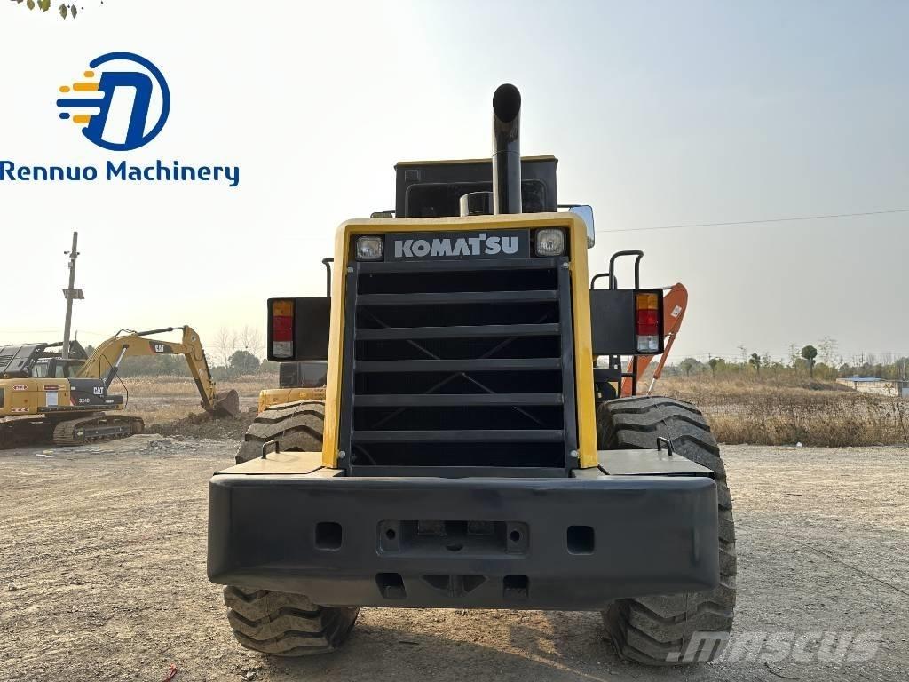 Komatsu WA380 Tekerlekli yükleyiciler