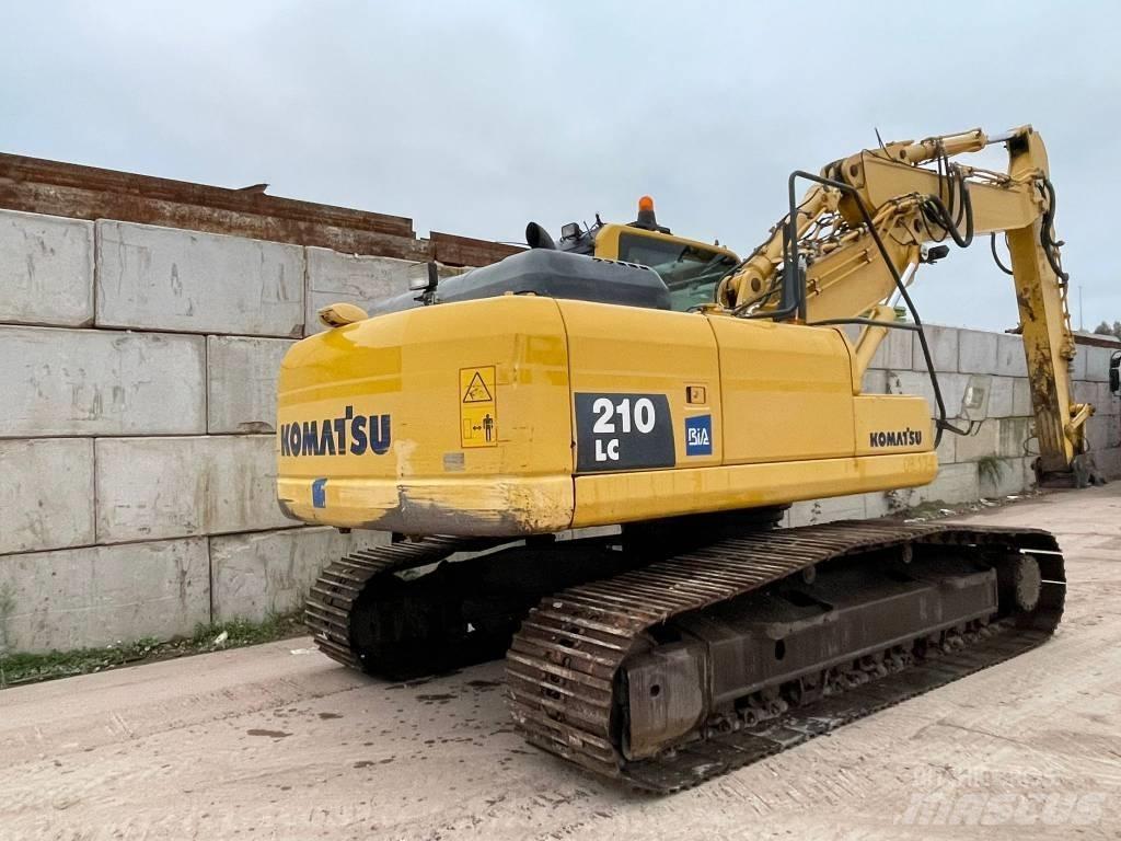 Komatsu PC 210 Paletli ekskavatörler