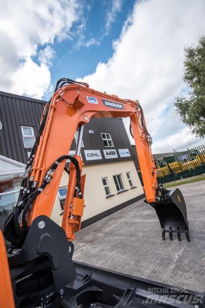 Doosan DX 85 R Midi ekskavatörler 7 - 12 t