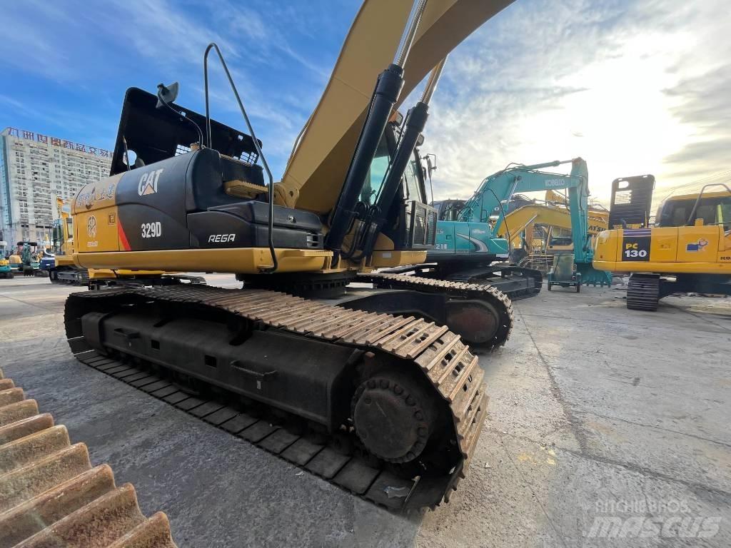 CAT 329 D Paletli ekskavatörler