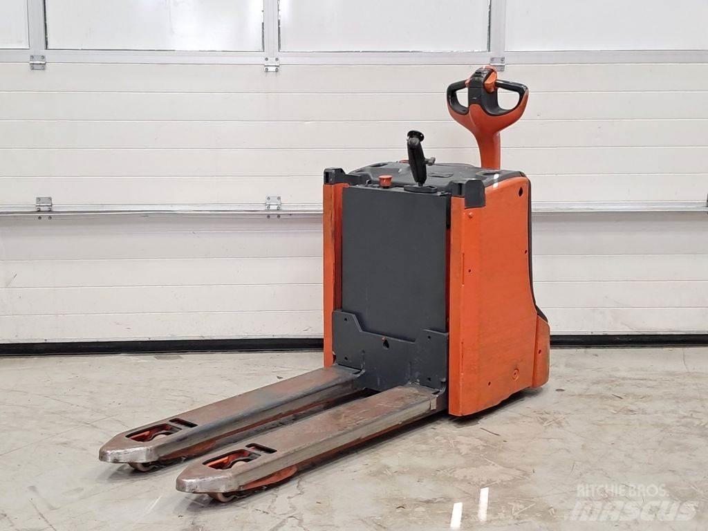 Linde T16L Düsük seviye kaldirici