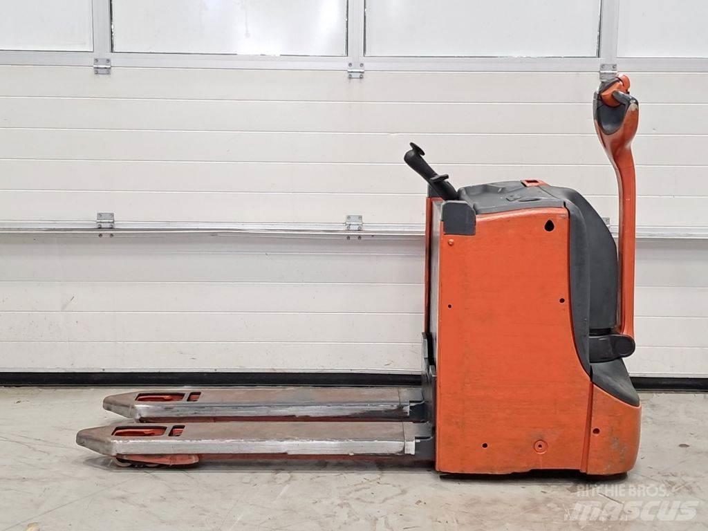 Linde T16L Düsük seviye kaldirici