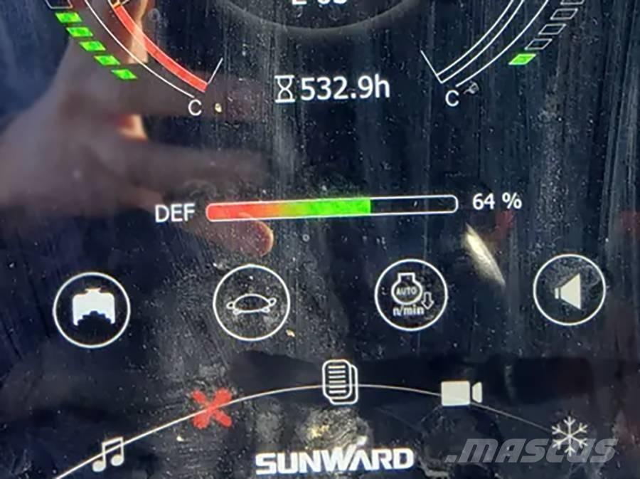 Sunward SWE 215 F Paletli ekskavatörler