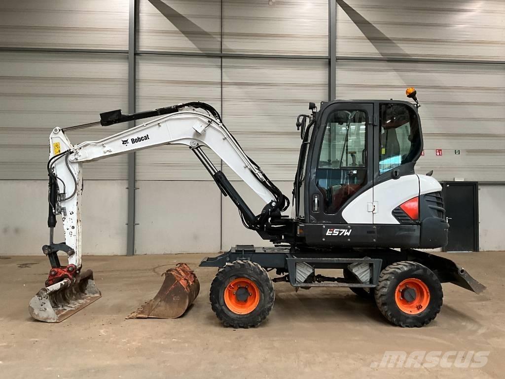 Bobcat E 57 W Lastik tekerli ekskavatörler