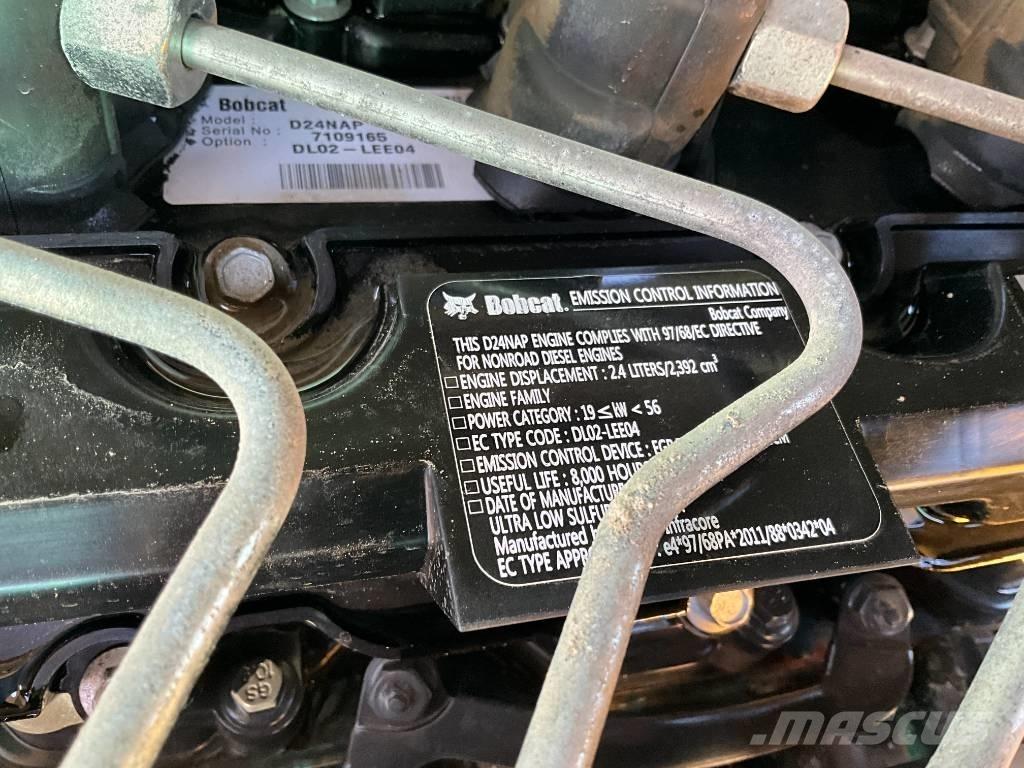 Bobcat E 57 W Lastik tekerli ekskavatörler