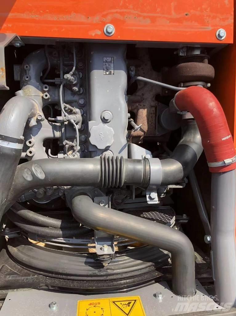 Hitachi ZX 120 Paletli ekskavatörler