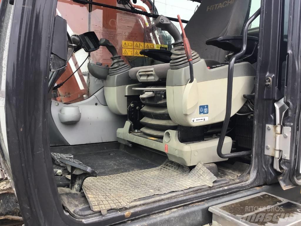 Hitachi ZX 210 LC Paletli ekskavatörler