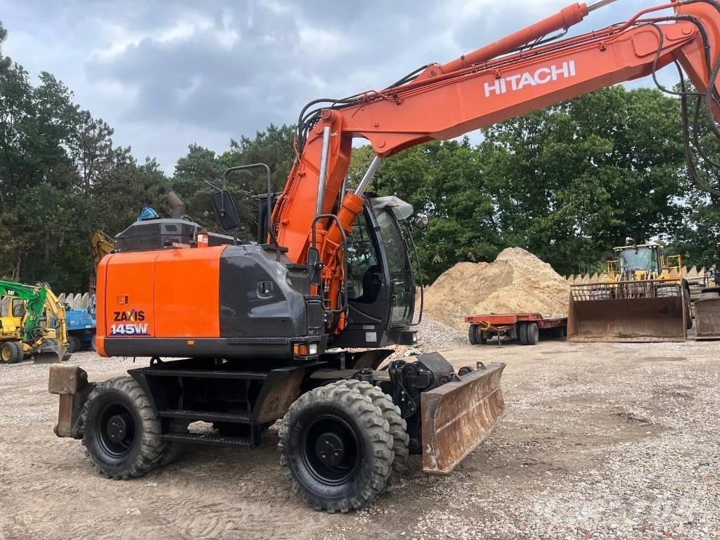 Hitachi ZX 145 W-6 Lastik tekerli ekskavatörler