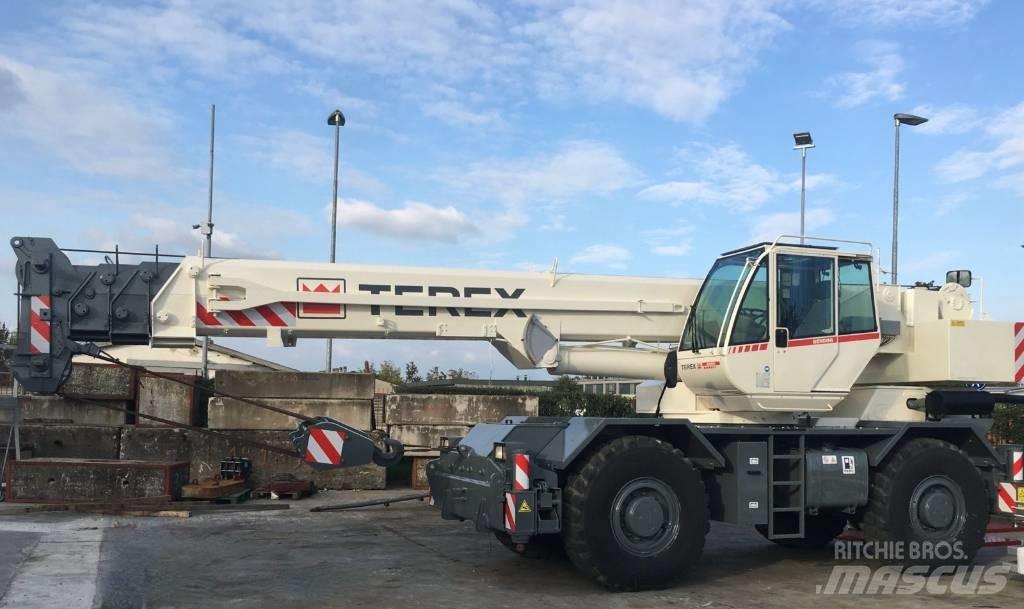 Terex A 450 Arazi Tipi Vinçler (RT)