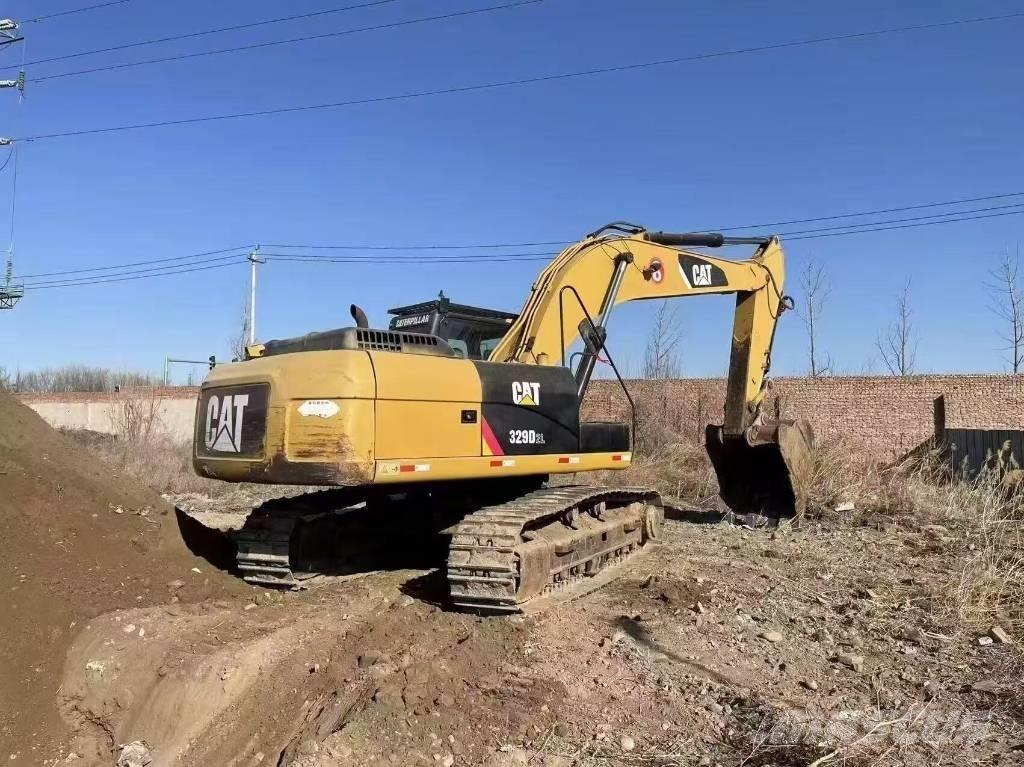 CAT 329 D2 Paletli ekskavatörler