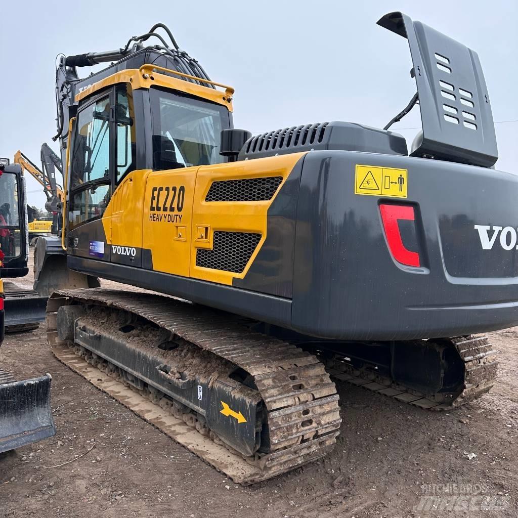 Volvo EC 220 DL Paletli ekskavatörler