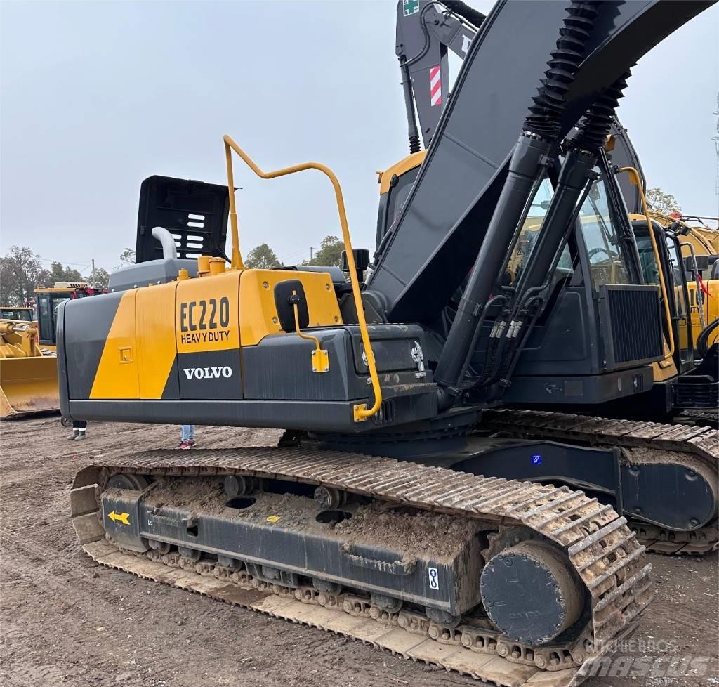Volvo EC 220 DL Paletli ekskavatörler