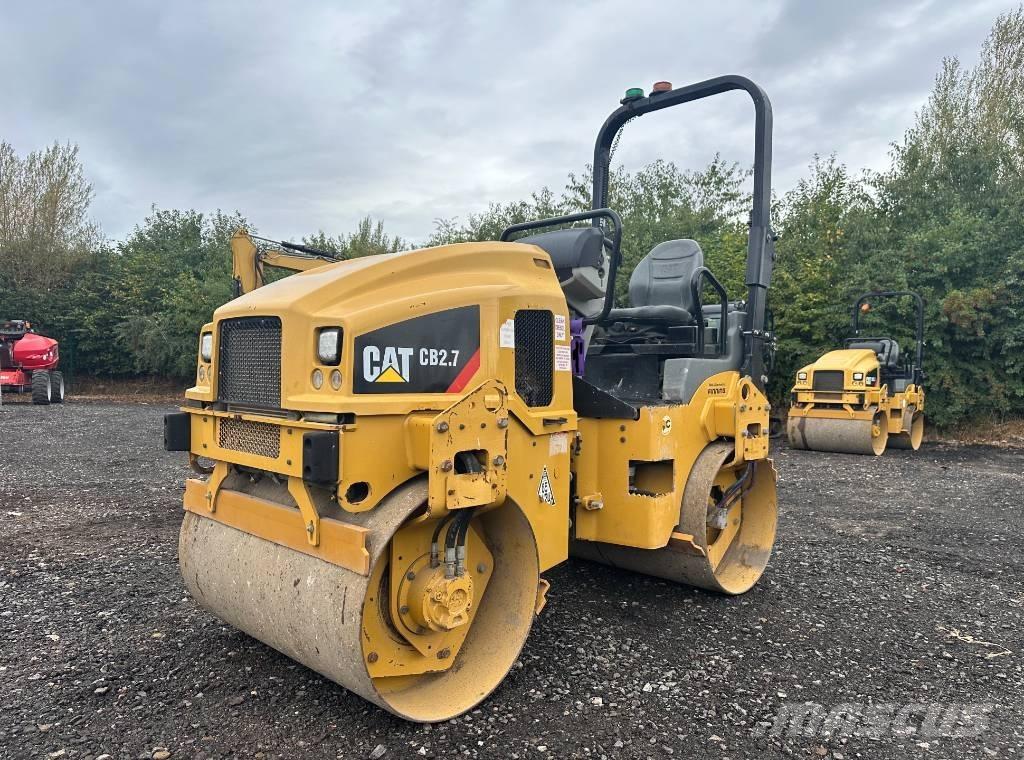 CAT CB 2.7 Çift tamburlu silindirler