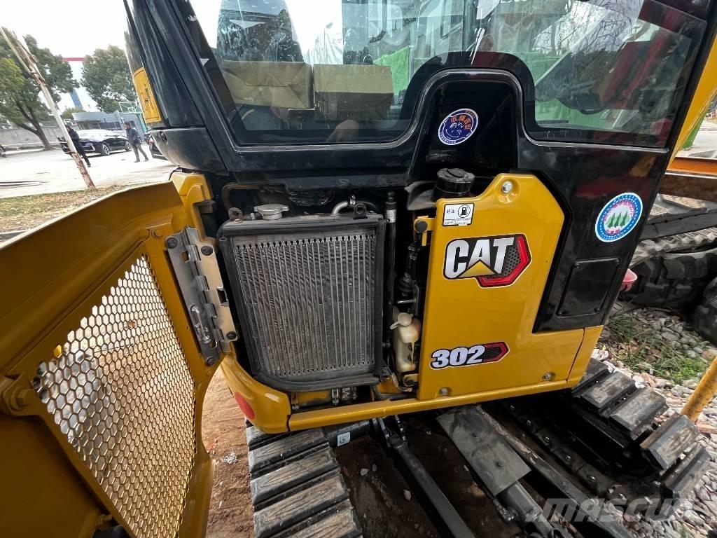 CAT 302 Paletli ekskavatörler