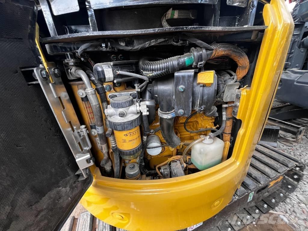 CAT 302 Paletli ekskavatörler