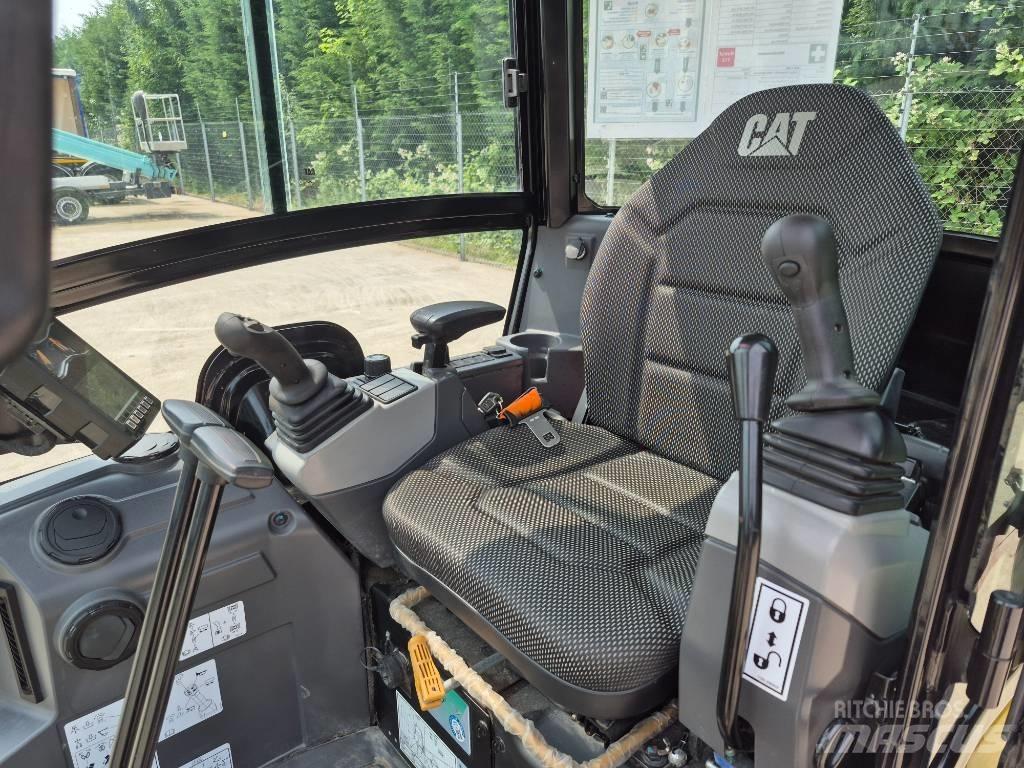 CAT 301.8 Mini ekskavatörler, 7 tona dek