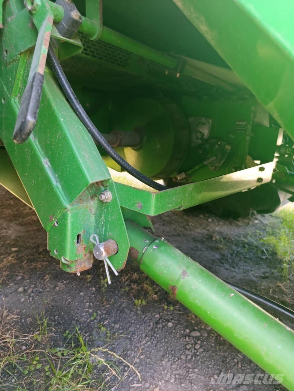 John Deere W650 Biçerdöverler