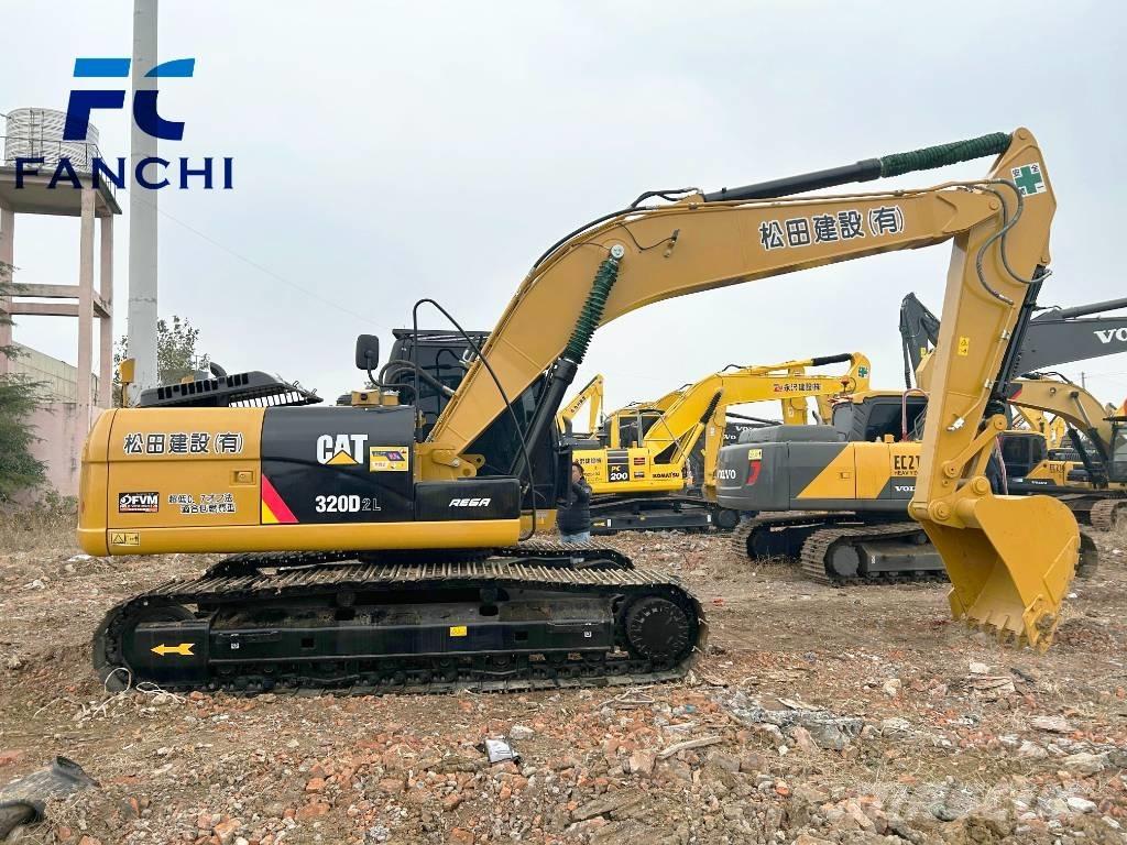 CAT 320d2 Paletli ekskavatörler