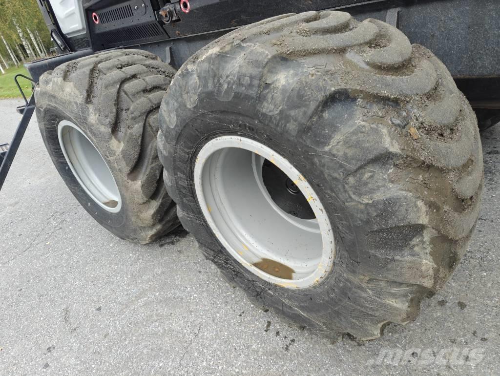 Logset 6 F GT Tomruk yükleyici traktörler