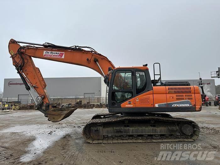 Doosan DX225LC-5 Özel ekskavatörler