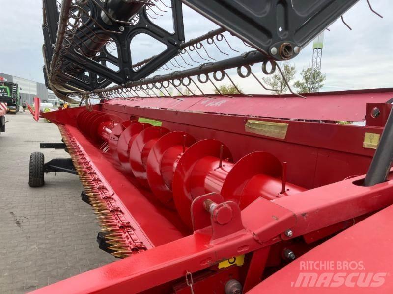 Case IH CASE 3050 Biçerdöver kafaları