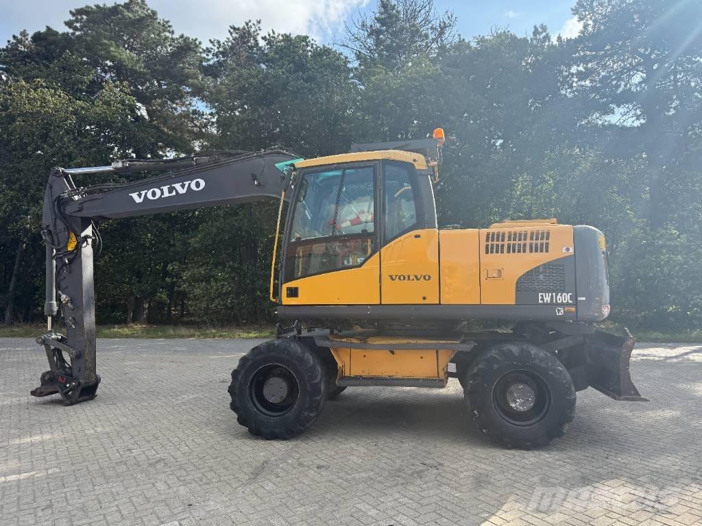 Volvo EW 160 C Lastik tekerli ekskavatörler