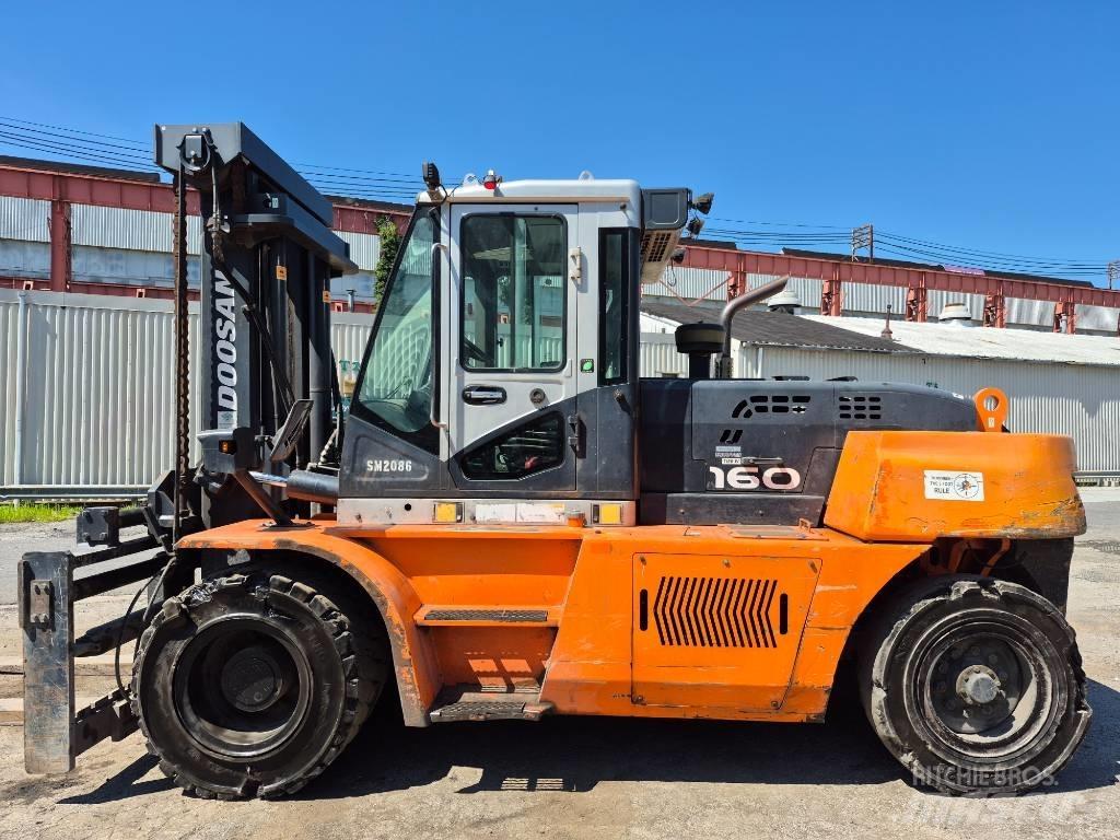 Doosan D 160 Diger