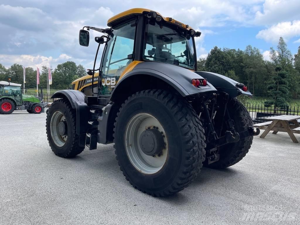JCB Fastrac 8250 Traktörler