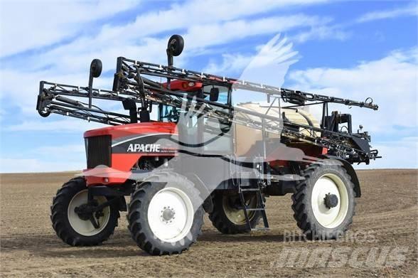 Apache AS1010 Kendinden tahrikli pülverizatörler