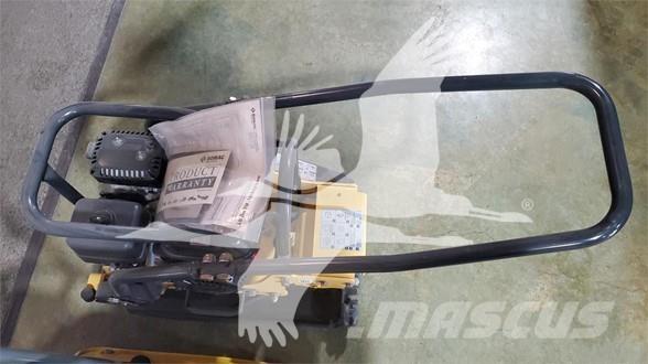 Bomag BVP10/36 Çekilir titreşimli silindirler
