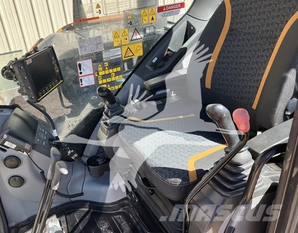 CASE CX80C Paletli ekskavatörler