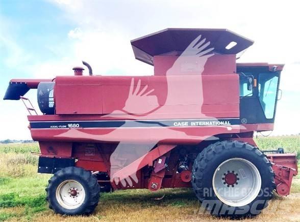 Case IH 1680 Biçerdöverler