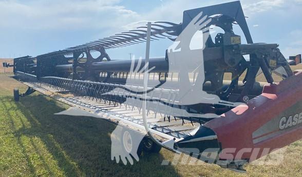 Case IH 2152 Biçerdöver kafaları