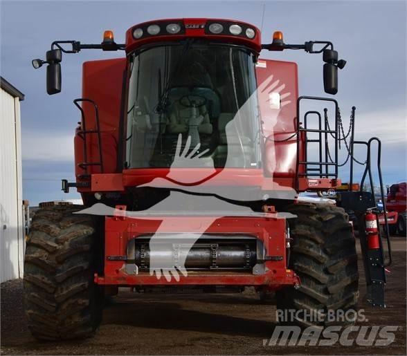 Case IH 7120 Biçerdöverler