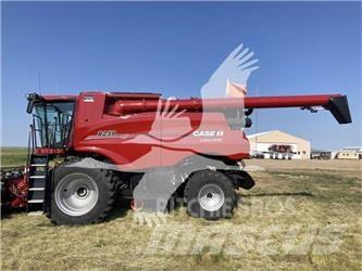 Case IH 8250 Biçerdöverler