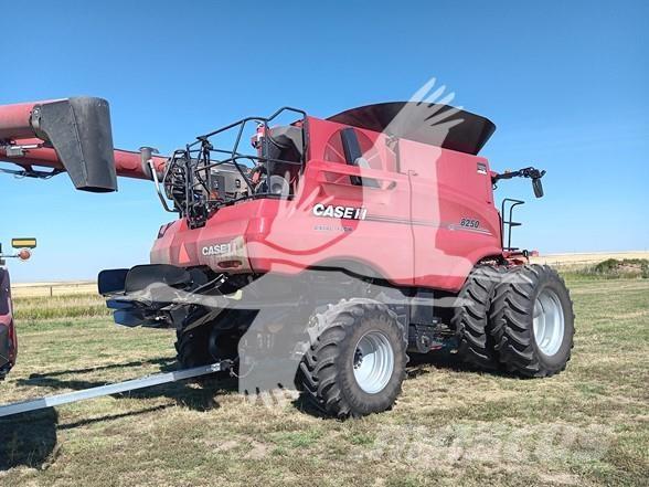 Case IH 8250 Biçerdöverler