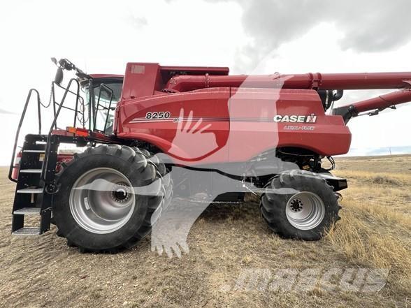 Case IH 8250 Biçerdöverler